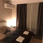 Lägenhet Luxury In Center 2