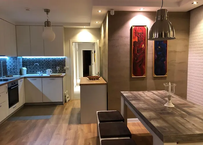 Luxury In Center 2 Apartament *