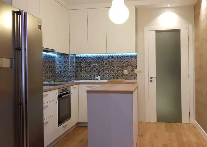 Apartment Luxury In Center 2 Warna